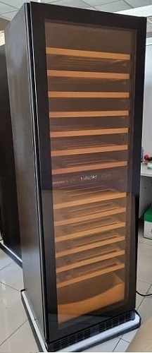 Шкаф винный SCANDIFROST WFG110C