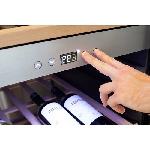 Шкаф винный CASO WineChef Pro 40